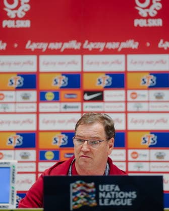 27.09.2026 SZTOKHOLM, STRAWBERRY ARENA PILKA NOZNA (FOOTBALL) LIGA NARODOW UEFA 2026 - DYWIZJA B ( UEFA NATIONAL LEAGUE 2026 - DIVISION B ) KONFERENCJA PRASOWA I TRENING REPREZENTACJI POLSKI NZ JAN URBAN SELEKCJONER REPREZENTACJI POLSKI FOTO LUKASZ GROCHALA CYFRASPORT NEWSPIX.PL --- newspix.pl 