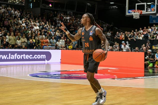 easyCredit Basketball Bundesliga, Matchday 3, Niners Chemnitz vs. Phoenix Hagen, September 27, 2026, starting at 4:30 p.m., Chemnitz, Chemnitz Arena. Pictured: 24 Cobe Williams. easyCredit Basketball Bundesliga, Matchday 3, Niners Chemnitz vs. Phoenix Hagen, Chemnitz, Saxony, Germany Copyright: xEHLxMedia MichelxKöhlerx 20262709-Niners-Chemnitz-Phoenix-Hagen_048