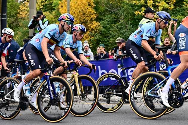 UCI 2026 Road World Championship, WM, Weltmeisterschaft Montreal 27 09 2026 MONTREAL, CANADA - SEPTEMBER 27 : Vermeersch Gianni (BEL), Evenepoel Remco (BEL), Hermans Quinten (BEL) during the Men Elite cycling road race of the 2026 UCI Road World Championships 93th edition an UCI World Championships cycling race of 273.4 km with start in Montreal and finish in Montreal on September 27, 2026 in Montreal, Canada, 27 09 2026 Montreal Canada  Copyright: xPeterxDexVoechtx