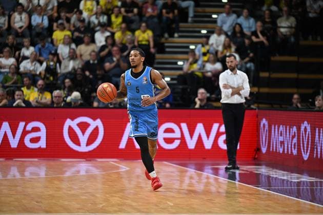 September 27, 2026, GER, Basketball, Bundesliga Matchday 3, 2026–2027 Season, Oldenburg, EWE Arena, EWE Baskets Oldenburg vs. Veolia Towers Hamburg Zakai ZEIGLER Veolia Towers Hamburg 5 Oldenburg EWE Arena Lower Saxony Germany Copyright: xnordphotoxGmbHx xRojahnx