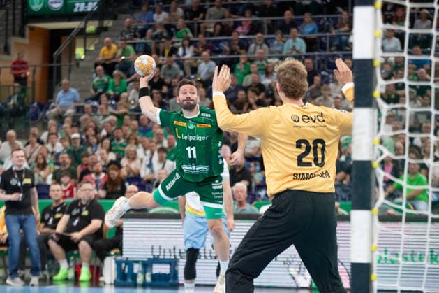 Handball, HBL2: SC DHfK Leipzig vs. TSV Bayer Dormagen, September 27, 2026; Lukas Binder 11; SC DHfK Leipzig shoots from the outside. Handball, 2nd Bundesliga, 2026–2027 season, Matchday 5: SC DHfK Leipzig vs. TSV Bayer Dormagen on September 27, 2026, at the Quarterback Immobilien Arena Leipzig Copyright: xBEAUTIFULxSPORTS JanxKaeferx