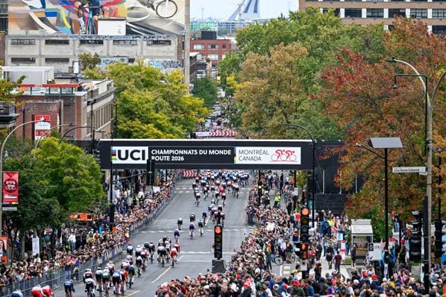 The pack of riders pictured in action during the elite men Road Race race (273,7 km) at the cycling World Championship, WM, Weltmeisterschaft in Montreal, Canada, Sunday 27 September 2026. The UCI road world championships are taking place from 20 to 27 September, in Montreal, Canada. JASPERxJACOBS  x187989897x