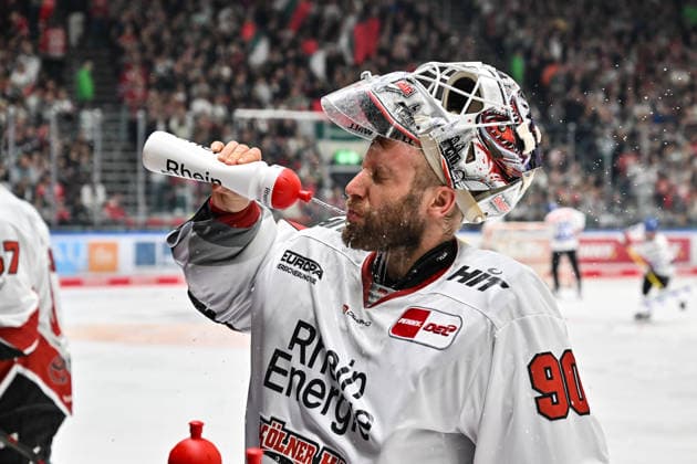 Penny DEL: Augsburger Panther vs. Kölner Haie, September 27, 2026, AUGSBURG, GERMANY September 27. Pictured: Felix BRÜCKMANN, Kölner Haie, 90. Isolated photo taken during the Penny DEL match between the Augsburger Panther and the Kölner Haie on Matchday 4 at Curt Frenzel Stadium Copyright: xBEAUTIFULxSPORTS Goldbergx