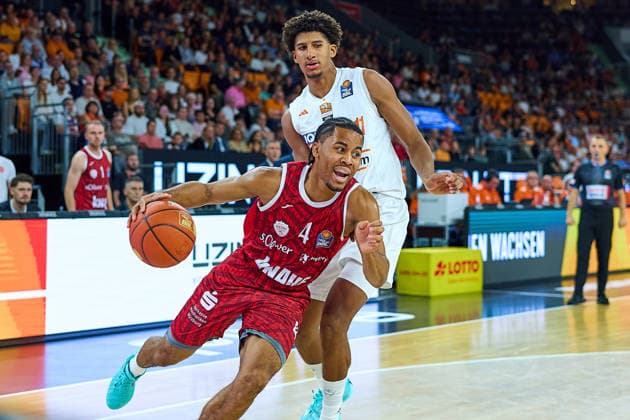 Head-to-Head Matchup: Sam Griffin vs. Wuerzburg Baskets, 04, Meissa Faye of Ratiopharm Ulm, 11 GER, Ratiopharm Ulm vs. Würzburg Baskets, Basketball, 1st Bundesliga, Matchday 3, 2026–2027 season, September 27, 2026, GER, Ratiopharm Ulm vs. Würzburg Baskets, Basketball, 1. Bundesliga, Matchday 3, 2026–2027 season, September 27, 2026, Neu Ulm Copyright: xEibner-Pressefoto GeraldxOelze-dexStoppanyx EP_ODS