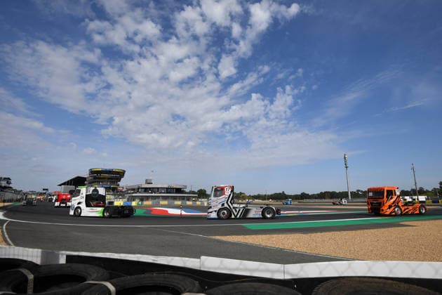 FFSA 24 HEURES CAMIONS 2026 24 MONTAGNE Yorick (fra), Team Aravi Racing, Renault, 17 RIVALS Romain (fra), Team Albi motor racing, Motorsport Renault, 58 MACHECOURT Guillaume (fra), Team MG Racing, MAN, action, during the 5th round of the Championnat de France FFSA Camions 2026, 24 Heures Camions, from September 26 to 27, 2026 on the Bugatti Circuit, in Le Mans, France - Le MansFrance  Copyright: xRAINIERxEHRHARDTx