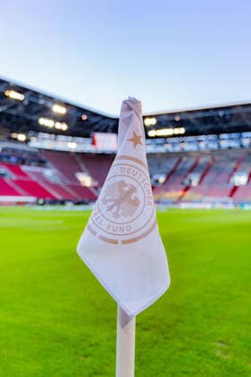 Nations League, Group A, Matchday 2, Germany vs. Greece on September 27, 2026, at the WWK Arena in Augsburg; corner flag, DFB logo, crest, stadium corner, spectators, choreographed display, choreography, fans, spectators, stands Copyright: xBahhoxKarax
