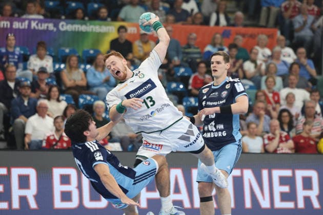 Handball I Men I 2026–2027 Season I Bundesliga I Matchday 6 I Handball Club Hamburg vs. HSG Wetzlar I September 27, 2026 Elias Kofler 6, Handball Club Hamburg Tomas Piroch 13, HSG Wetzlar, Hamburg Alsterdorfer Sporthalle, Hamburg, Germany Copyright: xLobeca RalfxHomburgx