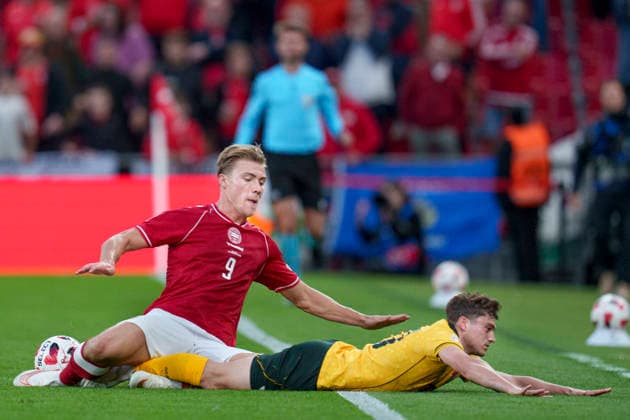 Nations League: Denmark vs. Wales—Denmark’s Rasmus Hoejlund and Wales’ Daniel James during the Nations League match between Denmark and Wales at Parken on Sunday, September 27, 2026. Photo by Liselotte Sabroe, Ritzau Scanpix, Copenhagen, Denmark  Copyright: Ritzau Scanpix LiselottexSabroex spdk20260927-190200-L