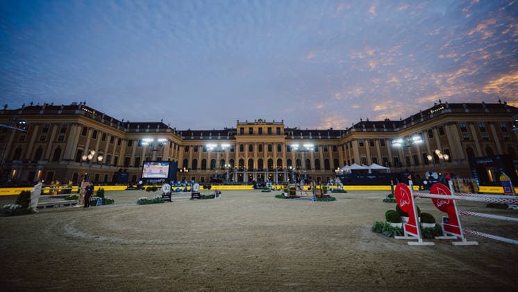 EQUESTRIAN - GCT, GP Vienna VIENNA,AUSTRIA,27.SEP.26 - EQUESTRIAN - Global Champions Tour, Grand Prix of Vienna. Image shows an overview of the riding arena and Schloss Schoenbrunn.  GEPAxpictures xAlexanderxSolc