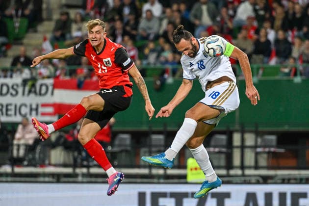 SOCCER - NL, AUT vs KOS VIENNA,AUSTRIA,27.SEP.26 - SOCCER - UEFA Nations League, OEFB international match, Länderspiel, Nationalmannschaft Austria vs Kosovo. Image shows Nikolas Veratschnig (AUT) and Vedat Muriqi (KOS).  GEPAxpictures xAvnixRetkoceri