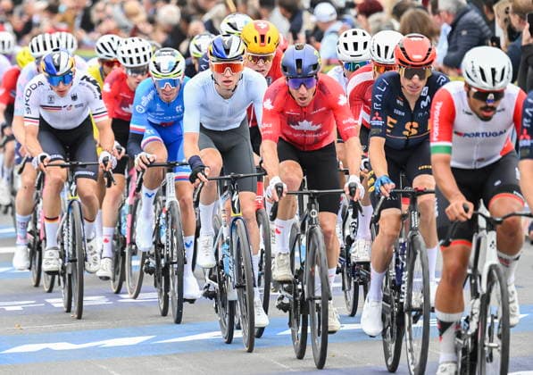 September 27, 2026, Montreal, Pq, CANADA: Michael Woods, of Canada, third right, competes during the men s elite road race at the UCI Road World Championships cycling event in Montreal on Sunday, Sept. 27, 2026. Canada News - September 27, 2026 - ZUMAc35_ 20260927_zaf_c35_006 Copyright: xGrahamxHughesx
