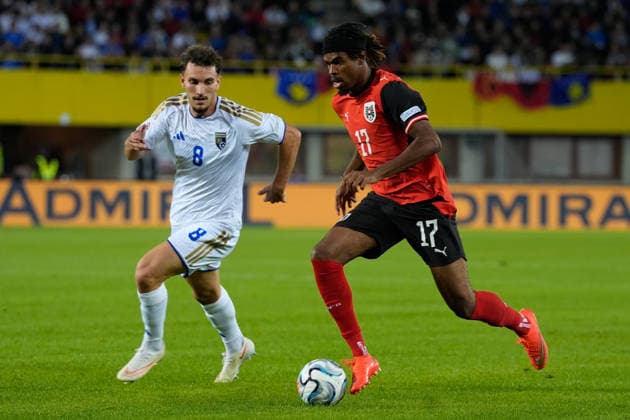 SOCCER - NL, AUT vs KOS VIENNA,AUSTRIA,27.SEP.26 - SOCCER - UEFA Nations League, OEFB international match, Länderspiel, Nationalmannschaft Austria vs Kosovo. Image shows Valmir Matoshi (KOS) and Carney Chukwuemeka (AUT).  GEPAxpictures xKevinxKada