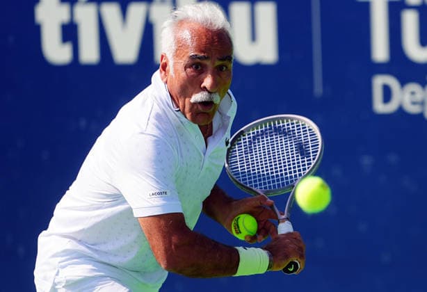 Ankara Open WTA, Tennis Damen 125 Tennis Tournament ANKARA, TURKIYE - SEPTEMBER 27: Former professional tennis player Mansour Bahrami, also known as the King of Trick Shots, takes part in an exhibition match during the Turk Telekom Ankara Open WTA 125 tennis tournament in Ankara, Turkiye, on September 27, 2026. Evrim Aydin Anadolu Ankara Turkey. Editorial use only. Please get in touch for any other usage.  Copyright: x2026xAnadoluxEvrimxAydinx