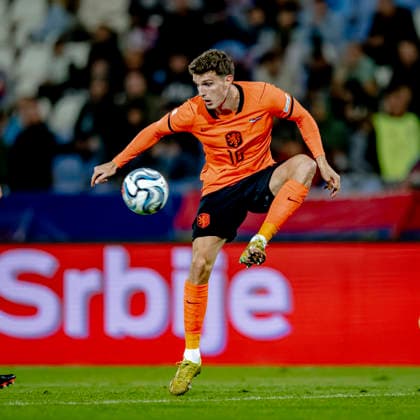 BELGRADE: Netherlands midfielder Guus Til during the UEFA Nations League match between Serbia and the Netherlands at Rajko Mitic Stadium on September 27, 2026, in Belgrade, Serbia. Photo by DeFodi Images