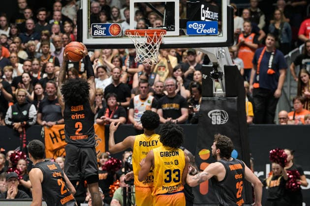 easyCredit Basketball Bundesliga, Matchday 3, Niners Chemnitz vs. Phoenix Hagen, September 27,2026, starting at 4:30 p.m., Chemnitz, Chemnitz Arena. In photo 02: Stefan Smith, 33; Trenton Gibson, 25; Ben Burnham, 12; Tyler Polley. easyCredit Basketball Bundesliga, Matchday 3, Niners Chemnitz vs. Phoenix Hagen, Chemnitz, Saxony, Germany Copyright: xEHLxMedia MichelxKöhlerx 20262709-Niners-Chemnitz-Phoenix-Hagen_111