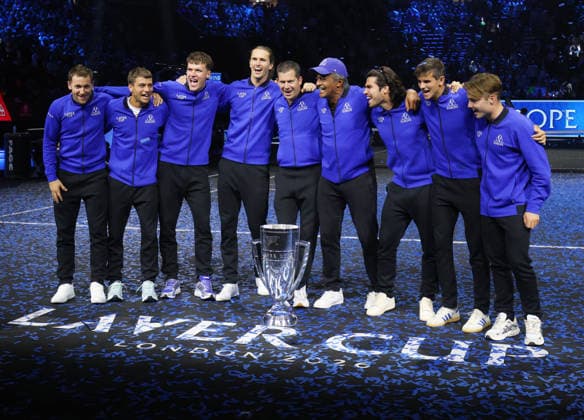 2026 Laver Cup, day three, O2 Arena, London,27 09 2026 Team Europe celebrate with the Laver Cup Trophy following their 13-5 victory over Team World in the 2026 Laver Cup at the O2 Arena, London London O2 Arena London GBR, UK NEWSPAPERS OUT Copyright: xMarkxGreenwoodx