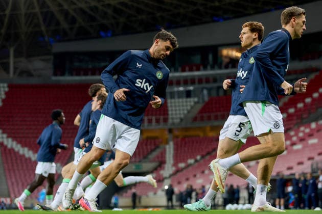 UEFA Nations League Group Stage, Nagyerdei Stadion, Debrecen, Hungary 27 9 2026 Israel vs Republic of Ireland Ireland s Troy Parrott during the warm up ahead of the match Troy Parrott during the warm up ahead of the match 27 9 2026  Copyright: xx RB2_9449