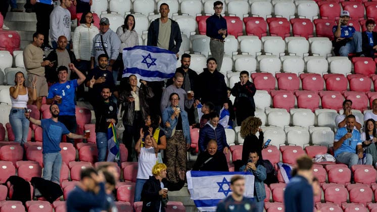 UEFA Nations League Group Stage, Nagyerdei Stadion, Debrecen, Hungary 27 9 2026 Israel vs Republic of Ireland A view of Israel fans ahead of the match A view of Israel fans ahead of the match 27 9 2026  Copyright: xx RB1_5362