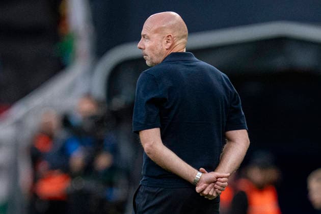Nations League: Denmark vs. Wales. Denmark s Head Coach Brian Riemer during the Nations League match between Denmark and Wales at Parken on Sunday, September 27, 2026. Photo by Liselotte Sabroe, Ritzau Scanpix, Copenhagen, Denmark  Copyright: Ritzau Scanpix LiselottexSabroex spdk20260927-202132-L