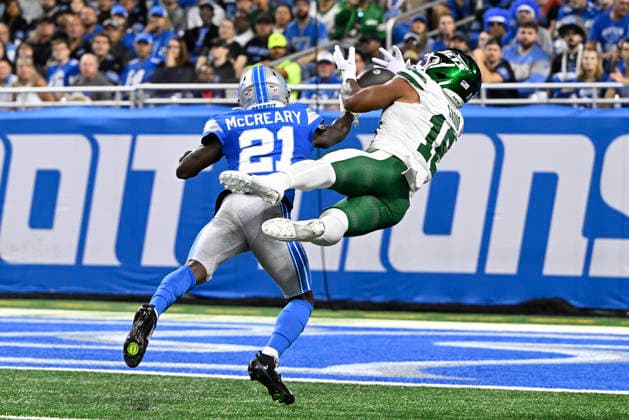 Sep 27, 2026; Detroit, MI, USA; New York Jets tight end Kenyon Sadiq (16) catches a touchdown pass at Ford Field. Mandatory Credit: -Cal Media NFL, American Football Herren, USA 2026: Jets Vs Lions SEP 27  - ZUMAc04_ 20260927_zma_c04_008 Copyright: xAllanxDranbergx