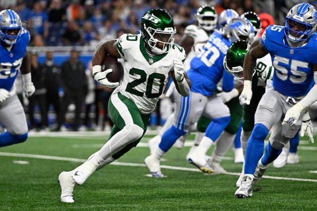Sep 27, 2026; Detroit, MI, USA; New York Jets running back Breece Hall (20) runs right at Ford Field. Mandatory Credit: -Cal Media NFL, American Football Herren, USA 2026: Jets Vs Lions SEP 27  - ZUMAc04_ 20260927_zma_c04_014 Copyright: xAllanxDranbergx