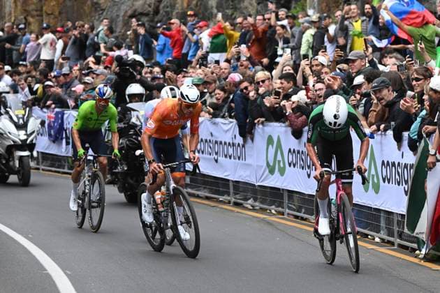 UCI 2026 Road World Championship, WM, Weltmeisterschaft Montreal 27 09 2026 MONTREAL, CANADA - SEPTEMBER 27 : Healy Ben (IRL), Van Der Poel Mathieu (NED), Roger-Viollet during the Men Elite cycling road race of the 2026 UCI Road World Championships 93th edition an UCI World Championships cycling race of 273.4 km with start in Montreal and finish in Montreal on September 27, 2026 in Montreal, Canada, 27 09 2026 Montreal Canada  Copyright: xZacxWilliamsx