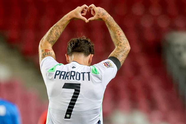 UEFA Nations League Group Stage, Nagyerdei Stadion, Debrecen, Hungary 27 9 2026 Israel vs Republic of Ireland Ireland s Troy Parrott celebrates after scoring his sides first goal of the match Troy Parrott celebrates after scoring his sides first goal of the match 27 9 2026  Copyright: xx RB1_6759