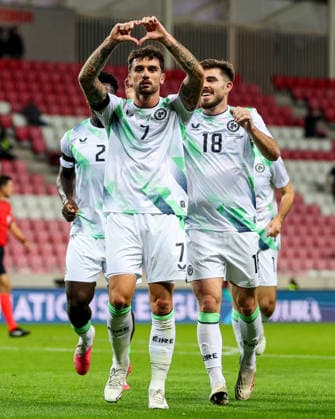 UEFA Nations League Group Stage, Nagyerdei Stadion, Debrecen, Hungary 27 9 2026 Israel vs Republic of Ireland Ireland s Troy Parrott celebrates after scoring his sides first goal of the match Troy Parrott celebrates after scoring his sides first goal of the match 27 9 2026  Copyright: xx RB2_0637
