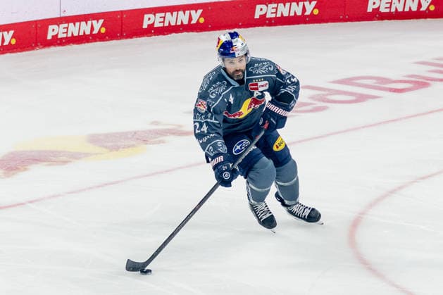 Ryan Murphy, EHC Red Bull Munich, 24, GER; EHC Red Bull Munich vs. Löwen Frankfurt, ice hockey, DEL, 2026–2027 season, Matchday 4, September 27, 2026; Photo: HMB Media, Franz Feiner Copyright: HMBxMedia FranzxFeiner