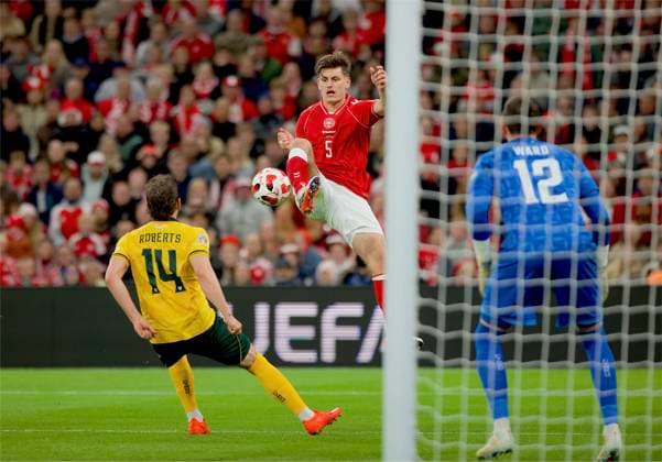 RECORD DATE NOT STATED Football - UEFA Nations League - Group A4 - Denmark v Wales COPENHAGEN, DENMARK - Sunday, September 27, 2026: Denmark s Joakim Maehle during the UEFA Nations League Group A4 Matchday 2 match between Denmark and Wales at the Parken Stadium. Denmark won 2-0. (Photo by Amanda McMaster Propaganda) COPENHAGEN Parken Stadium COPENHAGEN DENMARK  Copyright: xAmandaxMcMasterx 2026-09-27-Denmark_v_Wales-056