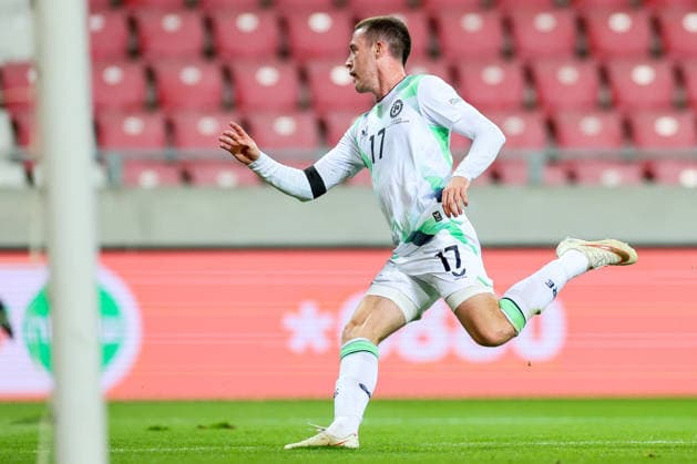 UEFA Nations League Group Stage, Nagyerdei Stadion, Debrecen, Hungary 27 9 2026 Israel vs Republic of Ireland Ireland s Jack Moylan scores his sides third goal of the match Jack Moylan scores his sides third goal of the match 27 9 2026  Copyright: xx RB1_7346
