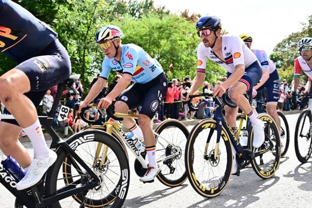 UCI 2026 Road World Championship, WM, Weltmeisterschaft Montreal 27 09 2026 MONTREAL, CANADA - SEPTEMBER 27 : Evenepoel Remco (BEL), Donovan Mark (GBR) during the Men Elite cycling road race of the 2026 UCI Road World Championships 93th edition an UCI World Championships cycling race of 273.4 km with start in Montreal and finish in Montreal on September 27, 2026 in Montreal, Canada, 27 09 2026 Montreal Canada  Copyright: xPeterxDexVoechtx