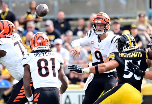 Cincinnati Bengals quarterback Joe Burrow (9) throws in the second quarter against the Pittsburgh Steelers at Acrisure Stadium on Sunday, Sept. 27, 2026 in Pittsburgh.  PIT2026092707 ARCHIExCARPENTER