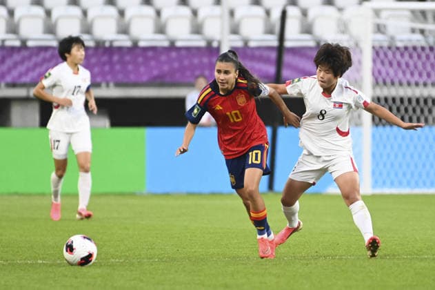 SOCCER - FIFA World Cup, WM, Weltmeisterschaft, Fussball - FIFA WORLD CUP - U-20 Women? - Spain vs. DPR Korea Photo by IPA ABACAPRESS.COM89040720 - Cristina Libran (ESP) and Ryu Gyong So (PRK) during the FIFA U-20 Women s World Cup final between Spain and the DPR Korea, held in Lodz, Poland, on September 27, 2026 Lodz Poland  Copyright: xIPAxSport ABACAx