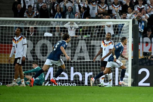 September 27, 2026, xemx, Soccer, UEFA Nations League, Germany vs. Greece, goal celebration after Dimitrios Kourbelis scored the 0-1 goal for Greece in Augsburg