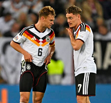 September 27, 2026, Soccer: UEFA Nations League 2026–2027, Matchday 2, Germany vs. Greece, at the WWK Arena in Augsburg; from left: Joshua Kimmich (Germany) and Florian Wirtz (Germany)