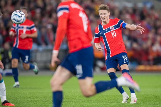 260927 Martin Odegaard of Norway during the Nations League soccer match between Norway and Portugal on September 27, 2026, in Oslo. Photo by Marius Simensen, BILDBYRAN COP 238 VG1010 bbeng soccer football fotball Nations League international match Norway Portugal  Copyright: MARIUSxSIMENSEN BB260927ZU043