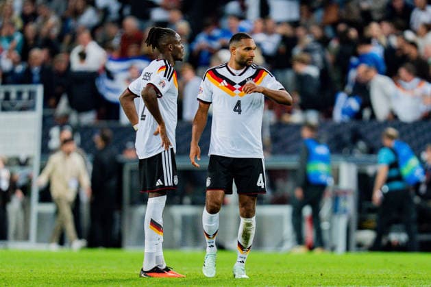 Nations League, Group A, Matchday 2, Germany vs. Greece on September 27, 2026, at the WWK Arena in Augsburg. Yann Aurel Bisseck (Germany) and Jonathan Tah (Germany) looked disappointed after the final whistle. Copyright: xBahhoxKarax