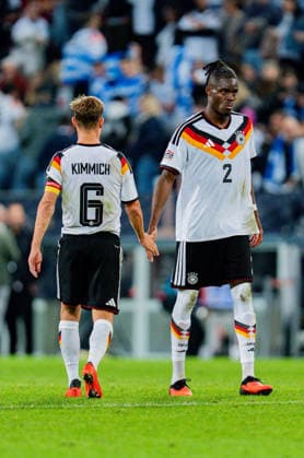 Nations League, Group A, Matchday 2, Germany vs. Greece on September 27, 2026, at the WWK Arena in Augsburg. Yann Aurel Bisseck (Germany) and Joshua Kimmich (Germany) look disappointed after the final whistle. Copyright: xBahhoxKarax