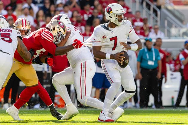 SANTA CLARA, CA - SEPTEMBER 27: Keion White 56 of the San Francisco 49ers sacks Jacoby Brissett 7 of the Arizona Cardinals during an NFL, American Football Herren, USA game on September 27, 2026 at Levi s Stadium in Santa Clara, CA. (Photo by Matthew Huang Icon Sportswire) NFL: SEP 27 Cardinals at 49ers EDITORIAL USE ONLY Icon260927038
