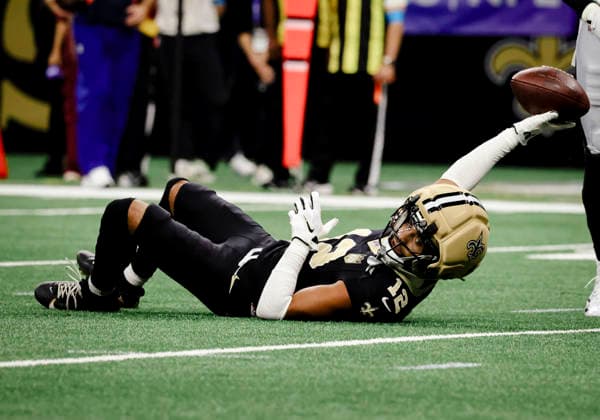 NEW ORLEANS, LA - SEPTEMBER 27: Chris Olave 12 of the New Orleans Saints reacts after making a catch during the first half of a game against the Las Vegas Raiders on September 27. 2026, at Caesars Superdome in New Orleans, Louisiana. (Photo by Derick Hingle Icon Sportswire) NFL, American Football Herren, USA SEP 27 Raiders at Saints EDITORIAL USE ONLY Icon12626927012