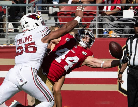 San Francisco 49ers fullback Kyle Juszczyk (44) can t quite pull in a Brock Purdy pass while being defended by Arizona Cardinals linebacker Zaven Collins (25) in the second half at Levi s Stadium in Santa Clara, California on Sunday, September 27, 2026. The 49ers defeated the Cardinals 36 to 30.  SXP2026092721 TerryxSchmitt
