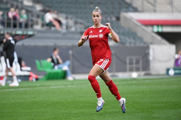 Giulia Gwinn, FC Bayern, September 27, 2026; Women s DFB Cup 2026–2027, Round 1, Borussia Mönchengladbach vs. FC Bayern Munich 1–2. DFB regulations prohibit any use of photographs as image sequences and or quasi-video. Mönchengladbach (Ista), Borussia Park, North Rhine-Westphalia, Germany Team2