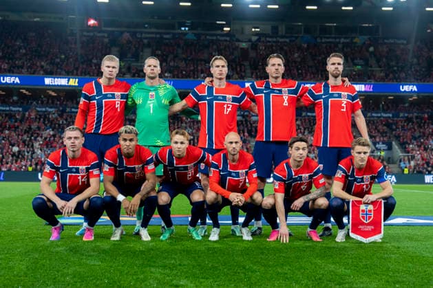 Soccer, Nations League Norway vs. Portugal, Nations League Oslo 20260927 Norway s starting lineup in the international soccer match between Norway and Portugal in the Nations League. Back row, from left: Erling Braut Haaland, Orjan Nyland, Torbjørn Heggem, Sander Berge, and Kristoffer Vassbakk Ajer; front row, from left: Julian Ryerson, Antonio Nusa, Andreas Schjelderup, Fredrik Aursnes, Patrick Berg, and Martin Ødegaard. Photo by Cornelius Poppe, NTB, Oslo, Norway. EDITORIAL USE ONLY. RESTRICTED USE FOR BETTING COMPANIES. Copyright: xCorneliusxPoppex xNTBx