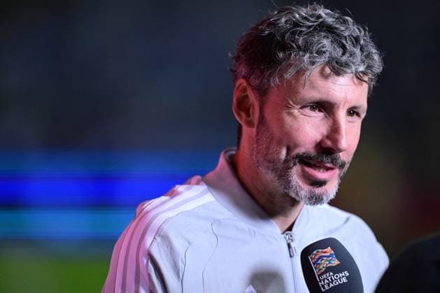 Belgium s head coach Mark van Bommel pictured during a soccer game between Belgian national team, Nationalteam Red Devils and France, on Monday 28 September 2026 in Brussels, the second game of the UEFA Nations League group stage. DIRKxWAEM  x188107698x