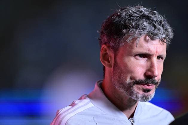 Belgium s head coach Mark van Bommel pictured during a soccer game between Belgian national team, Nationalteam Red Devils and France, on Monday 28 September 2026 in Brussels, the second game of the UEFA Nations League group stage. DIRKxWAEM  x188107866x