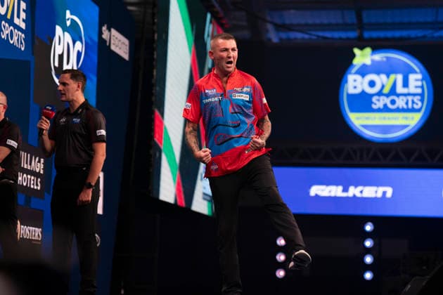 2026 BOYLE Sports World Grand Prix Nathan Aspinall celebrates winning against Kevin Doets during the 2026 Boyle Sports World Grand Prix at Mattioli Arena, Leicester, United Kingdom on 28 September 2026 Credit: Alex Young Every Second Media Editorial use only. All images are copyright Every Second Media Limited. No images may be reproduced without prior permission. Copyright: xIMAGO EveryxSecondxMediax ESM-2190-0078 AlexxYoungx xEveryxSecondxMediax