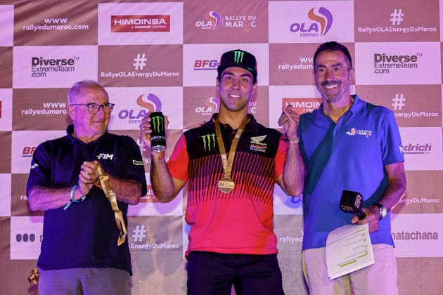 W2RC - RALLYE DU MAROC 2026 VENTURA Martim (por), Monster Energy Honda HRC, Honda CRF 450, FIM W2RC, Rally 2, portrait medals ceremony during the Stage 1 of the Rallye du Maroc 2026, 4th round of the 2026 WR2C Championship from September 29, 2026 between Agadir and Zagora, Morocco - AgadirMorocco Copyright: xPauloxMariax