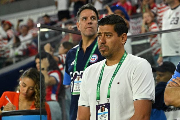 Futbol, Estados Unidos vs Chile Partido amistoso 2026. El entrenador de Chile Nicolas Cordova es fotografiado durante el partido amistoso frente a Estados Unidos disputado en el estadio Energizer Park en San Luis, Estados Unidos. 29 09 2026 Jeff Lee Photosport Football, United States vs. Chile Friendly match 2026. Chilean head coach Nicolas Cordova is pictured during the friendly match against Unites States, at the Energizer Park stadium in Saint Louis, United States. 29 09 2026 Jeff Lee Photosport Estados Unidos vs Chile, partido amistoso 2026