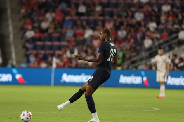 September 29, 2026, St. Louis, Missouri, USA: ST. LOUIS, MO - SEPTEMBER 29: NEIL PIERRE of the USA MEN S national team, Nationalteam passes the ball during an International Friendly, Länderspiel, Nationalmannschaft against Chile at Energizer Park in St. Louis, Missouri, on September 29, 2026. St. Louis USA - ZUMAn332 20260929_zsp_n332_011 Copyright: xTaylorxNickersonx